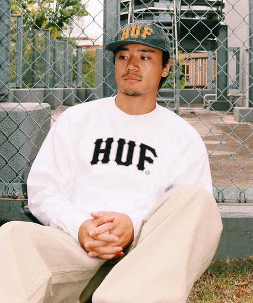 HUF(ハフ)の「ARCH 6PANEL HAT(キャップ・メンズ・ブラック・O/S)」の4枚目の写真