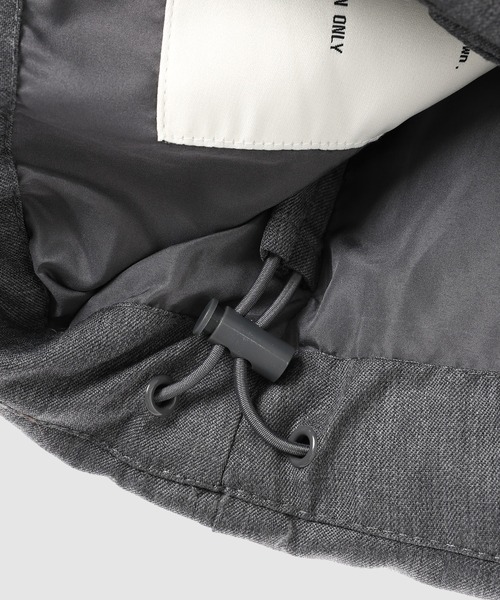 entire studios(エンタイアスタジオ)の「MML PUFFER SUITING(ダウンジャケット/コート・メンズ・グレー・L/M)」の7枚目の写真