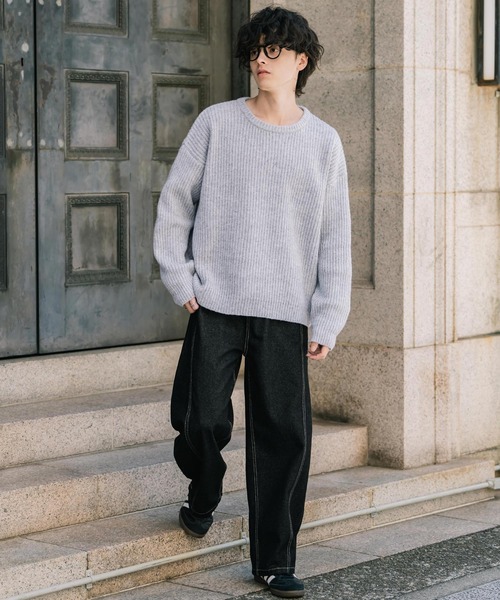 オーバーサイズ畦編みクルーネック長袖ニットセーター（ニット