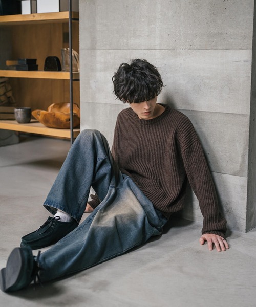 オーバーサイズ畦編みクルーネック長袖ニットセーター（ニット