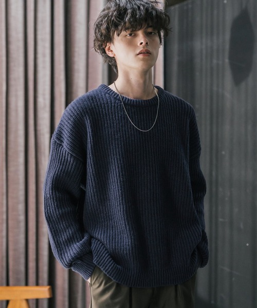オーバーサイズ畦編みクルーネック長袖ニットセーター（ニット
