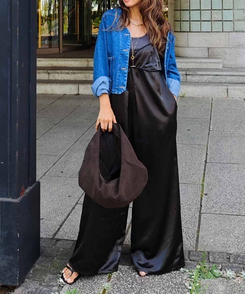 esutoreja（エストレジャ）の「サテンキャミソールオールインワン（つなぎ/オールインワン・レディース・グレイッシュベージュ/ブラック・FREE）」の10枚目の写真