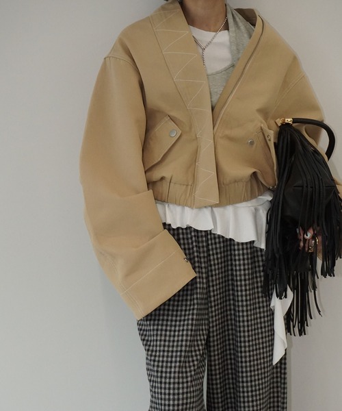 chuclla（チュクラ）の「デザインステッチ ノーカラーブルゾン chw25a073（ブルゾン・レディース・ベージュ・FREE）」の9枚目の写真