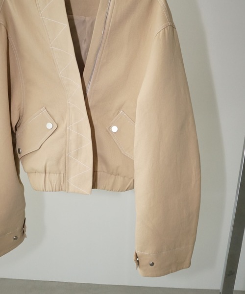 chuclla（チュクラ）の「デザインステッチ ノーカラーブルゾン chw25a073（ブルゾン・レディース・ベージュ・FREE）」の14枚目の写真