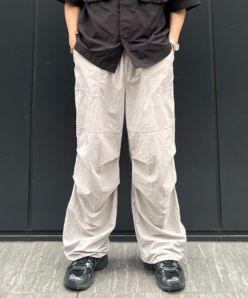 Confirm(コンファーム)の「【セットアップ対応】ゴープコア 裾ドローコード ナイロンパラシュートパンツ トラックパンツ(その他パンツ・メンズ・ブラック/カーキ/ライトグレー・M/L)」の11枚目の写真