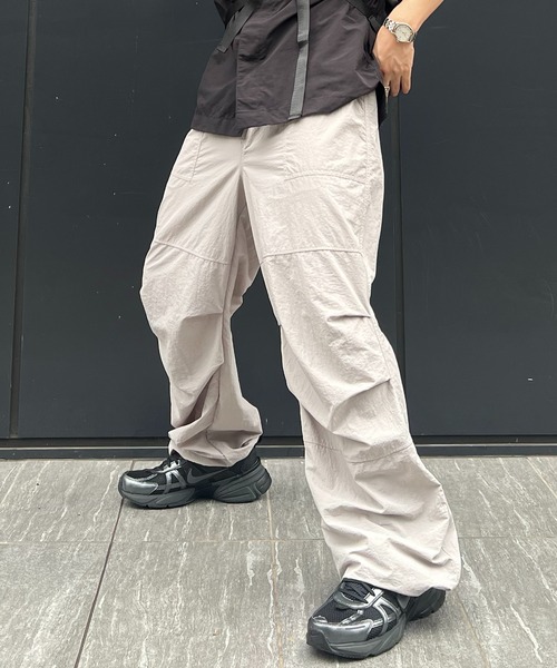 Confirm(コンファーム)の「【セットアップ対応】ゴープコア 裾ドローコード ナイロンパラシュートパンツ トラックパンツ(その他パンツ・メンズ・ブラック/カーキ/ライトグレー・M/L)」の15枚目の写真
