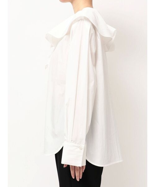 ELENDEEK（エレンディーク）の「アシメラッフルカラーブラウス（シャツ/ブラウス・レディース・オフホワイト/ブルー・FREE）」の20枚目の写真