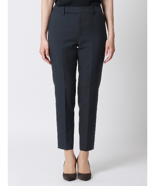 SUIT SQUARE(スーツスクエア)の「テーパードパンツ ウォッシャブル ドライストレッチ 無地(スーツパンツ・レディース・ベージュ系/カーキ系/ネイビー系・36(7号)/40(11号)/38(9号))」の13枚目の写真