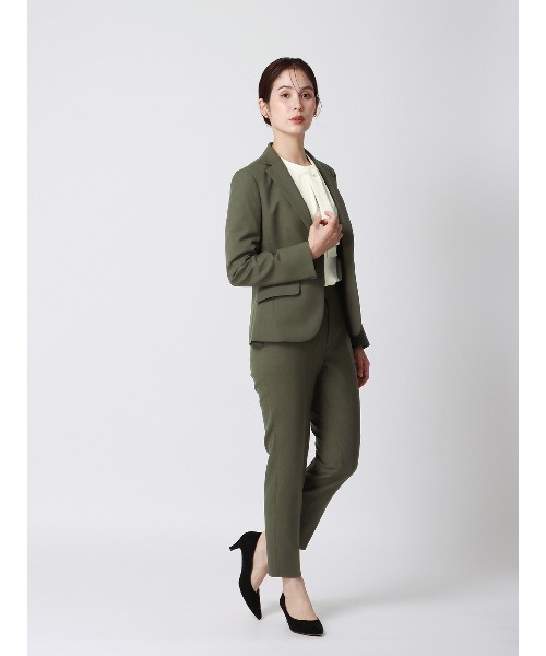 SUIT SQUARE(スーツスクエア)の「テーパードパンツ ウォッシャブル ドライストレッチ 無地(スーツパンツ・レディース・ベージュ系/カーキ系/ネイビー系・36(7号)/40(11号)/38(9号))」の18枚目の写真