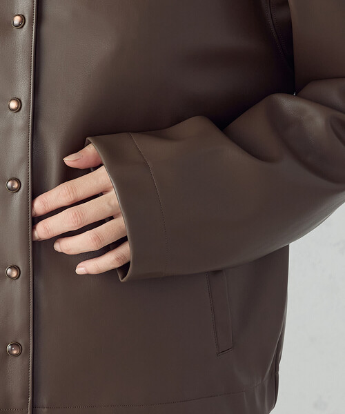 COMME CA ISM（コムサイズム）の「合成皮革 カーディガン / セットアップ対応（カーディガン/ボレロ・レディース・ブラウン/ブラック・MEDIUM/LARGE）」の21枚目の写真