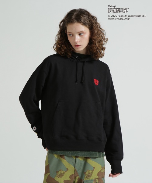 PEANUTS（ピーナッツ）の「《AVIREX × PEANUTS》PULLOVER PARKA / プルオーバーパーカー / ピーナッツ / アヴィレックス（パーカー・レディース・ブラック/パープル/ライトグレー・F）」の6枚目の写真