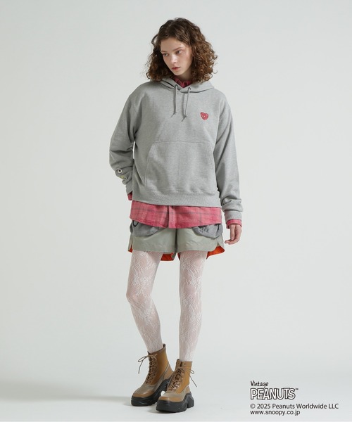 PEANUTS（ピーナッツ）の「《AVIREX × PEANUTS》PULLOVER PARKA / プルオーバーパーカー / ピーナッツ / アヴィレックス（パーカー・レディース・ブラック/パープル/ライトグレー・F）」の17枚目の写真
