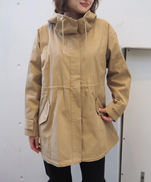 qualite scape（カリテ スケープ）の「【万能の羽織りがアップデートして登場！】ダブルドロストマウンテンパーカ/パーカー（マウンテンパーカー・レディース・ベージュ/ブラック・36/38）」の5枚目の写真