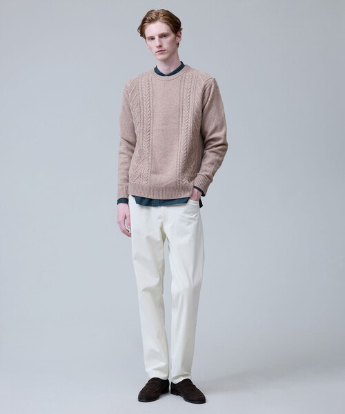 J.PRESS(ジェイプレス)の「ウール×カシミヤの上質素材【Cash Lamb's Wool】ケーブルクルーネック ニット_25年モデル(ニット/セーター・メンズ・ブルー系/ライトグレー系/ベージュ系/ネイビー系/パープル系・LARGE/MEDIUM/X-LARGE)」の16枚目の写真