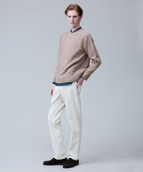J.PRESS(ジェイプレス)の「ウール×カシミヤの上質素材【Cash Lamb's Wool】ケーブルクルーネック ニット_25年モデル(ニット/セーター・メンズ・ブルー系/ライトグレー系/ベージュ系/ネイビー系/パープル系・LARGE/MEDIUM/X-LARGE)」の18枚目の写真