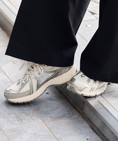 FRAMeWORK(フレームワーク)の「NEW BALANCE/ニューバランス U1906RCN(スニーカー・レディース・ベージュ・23.5cm/23cm/25cm/24.5cm/24cm)」の1枚目の写真