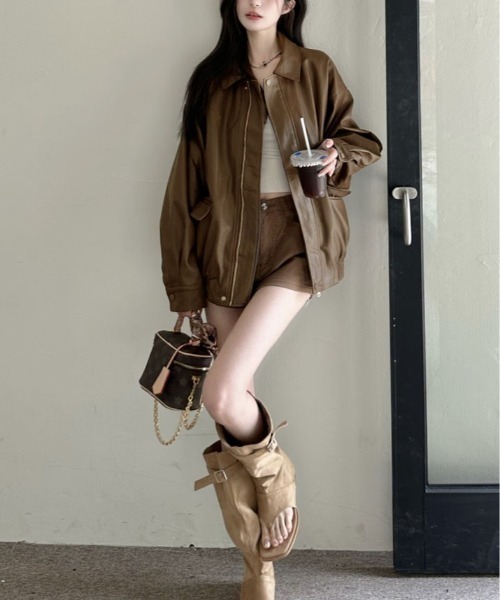 COELIE collab Ecoレザーヴィンテージブルゾン seyto（セイト）の「Vintage satin gather blouson / ヴィンテージ