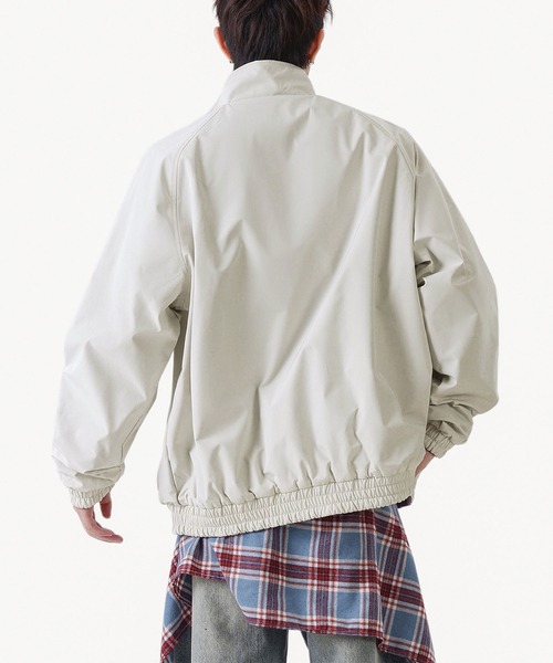 aimoha(アイモハ)の「リバーシブルナイロン×フリースジャケット/Reversible nylon and fleece jacket (SS)(ブルゾン・メンズ・ブラック/ブラウン/ホワイト・XX-LARGE/LARGE/X-LARGE)」の12枚目の写真