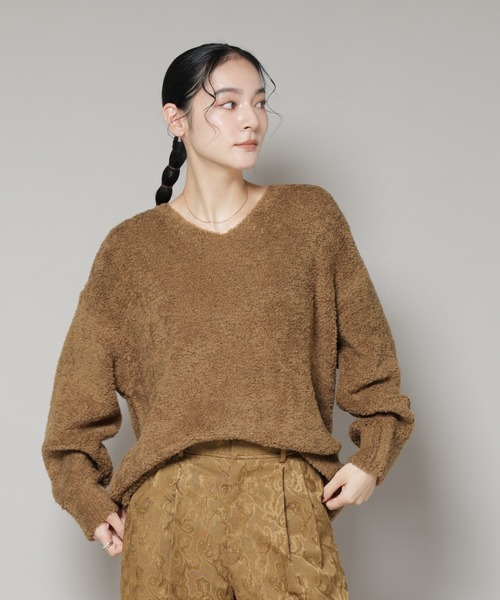 NANO universe（ナノユニバース）の「ウールフェザーVネックニットプルオーバー（ニット/セーター・レディース・オフホワイト/ライトブルー/カーキブラウン・FREE）」の12枚目の写真