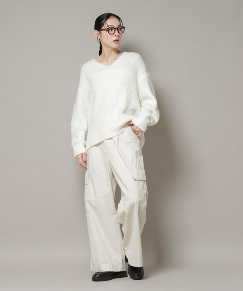 NANO universe（ナノユニバース）の「ウールフェザーVネックニットプルオーバー（ニット/セーター・レディース・オフホワイト/ライトブルー/カーキブラウン・FREE）」の8枚目の写真