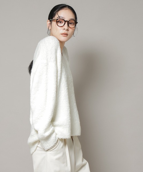 NANO universe（ナノユニバース）の「ウールフェザーVネックニットプルオーバー（ニット/セーター・レディース・オフホワイト/ライトブルー/カーキブラウン・FREE）」の6枚目の写真