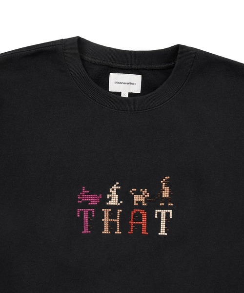 thisisneverthat(ディスイズネバーザット)の「THAT Embroidered Crewneck(スウェット・メンズ・ブラック/ダークグレー/ダークパープル・M/L/XL/S)」の4枚目の写真