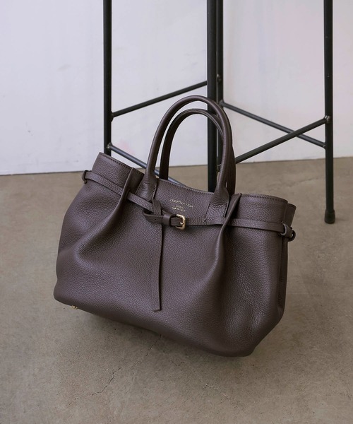 CHRISTIAN VILLA(クリスチャンヴィラ)の「タックベルトトートバッグ(M)6308【CHRISTIAN VILLA/クリスチャンヴィラ】(トートバッグ・レディース・ブラウン・フリー)」の11枚目の写真