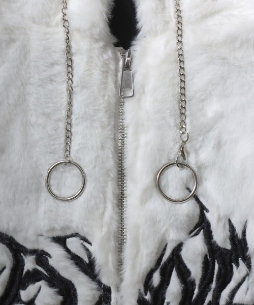 【良品】バートン ジャケット ファー付き セール】Darkness Design Fur Zip Hoodie with Devil's Horn