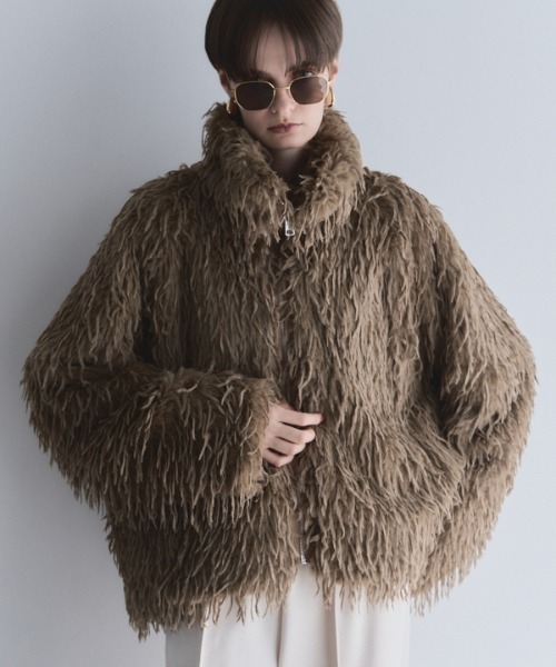 Muel Chic(ミュエルシック)の「Foster fur coat フォスターファーコート(その他アウター・レディース・ブラック/ベージュ/ラベンダー・FREE)」の4枚目の写真