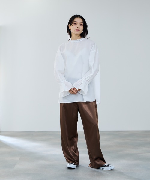 Mac-House(マックハウス)の「milli de l'air ヘビーサテンイージーワイドパンツ(その他パンツ・レディース・ブラック/ブラウン/ダークグレー・L/M)」の9枚目の写真