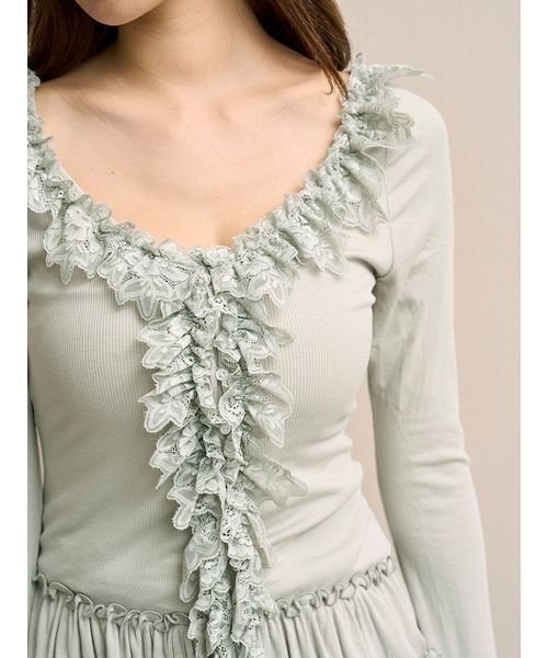 SNIDEL（スナイデル）の「ティアードフリルカットソープルオーバー（Tシャツ/カットソー・レディース・ホワイト/ミント/グレー・F）」の6枚目の写真