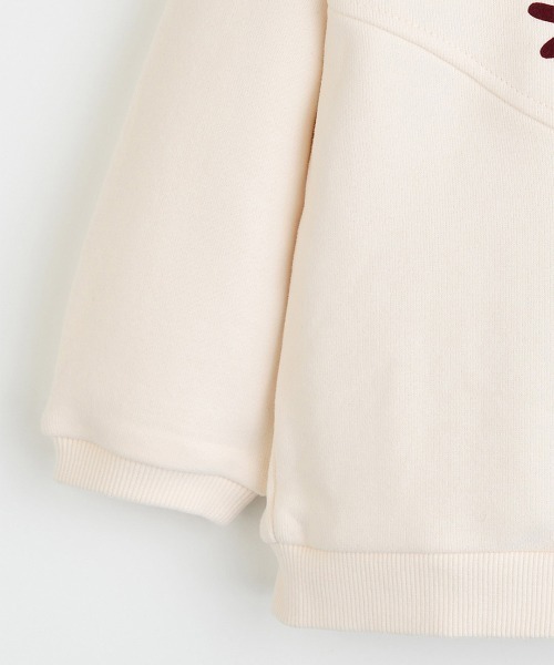 moimoln（モイモルン）の「キャット裏毛長袖トップス（スウェット・キッズ・クリーム/ブルー・90cm/100cm/110cm/120cm）」の8枚目の写真