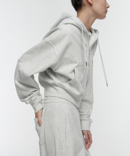 MUSINSA STANDARD WOMAN（ムシンサスタンダードウーマン）の「ウィメンズワイドスウェットパンツ[メランジライトグレー]（スウェットパンツ・レディース・その他・SMALL/MEDIUM/LARGE/X-SMALL）」の3枚目の写真