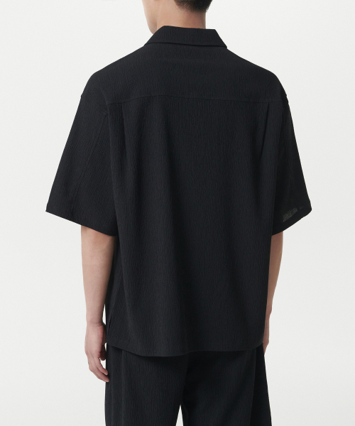 MUSINSA STANDARD（ムシンサスタンダード）の「クリンクルリラックスドハーフジップシャツ[ブラック]（Tシャツ/カットソー・メンズ・その他・MEDIUM/LARGE/X-LARGE/XX-LARGE）」の4枚目の写真