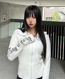 マルチレタリングクロスジップニット