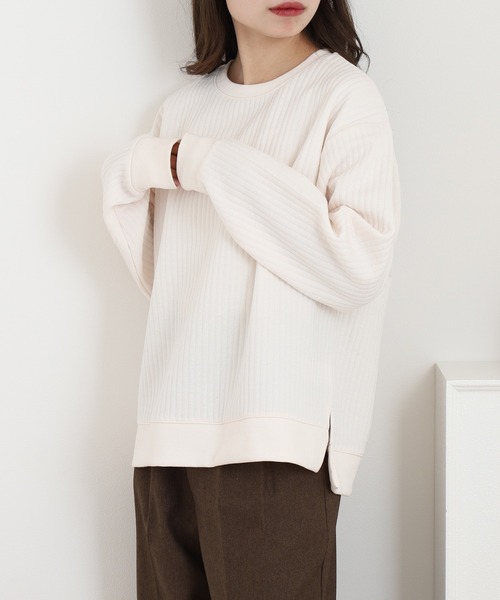 OMNES（オムネス）の「ラインキルトプルオーバー長袖（スウェット・レディース・アイボリー/ライトカーキ・FREE）」の5枚目の写真