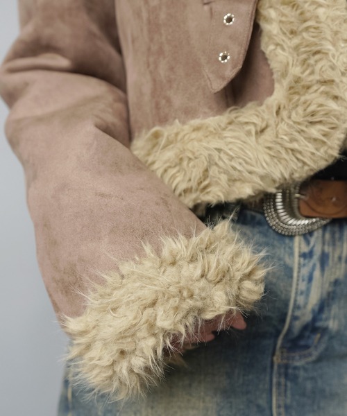 SPINNS（スピンズ）の「首まであったか☆高見えフェイクムートンジャケット/3ベルト（ムートンコート・レディース・ブラウン/ダークブラウン・ONESIZE）」の18枚目の写真