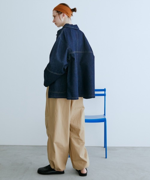 Auntie Rosa Holiday（アンティローザホリデー）の「オーバーサイズデニムカバーオール（デニムジャケット・レディース・ブルー/インディゴブルー・FREE）」の21枚目の写真