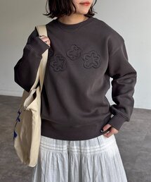 裏起毛お花アップリケスウェット