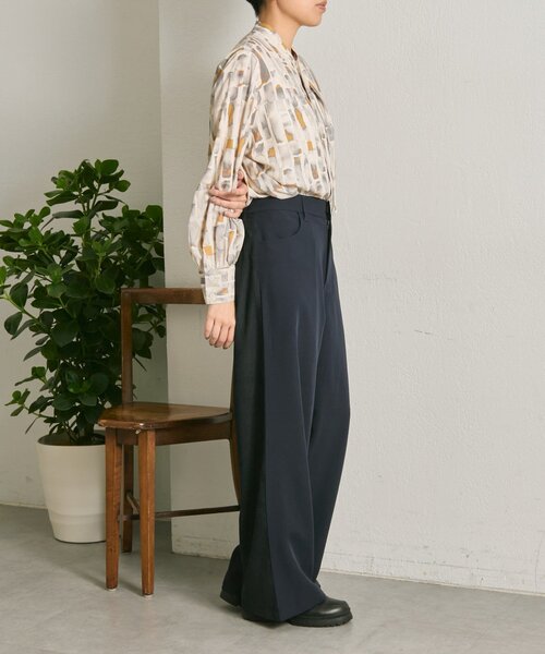 ear PAPILLONNER(イアパピヨネ)の「前後切替パンツ【SUM1 STYLE】(その他パンツ・レディース・ネイビー・FREE)」の12枚目の写真