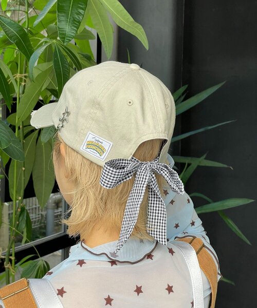 HELLO.SANFRANCISCO（ハローサンフランシスコ）の「【HELLO.SANFRANCISCO/ハローサンフランシスコ】メッセージロゴ刺繡リボンキャップ（キャップ・レディース・レッド/ピンク/ブルー/アイボリー・ONE SIZE）」の6枚目の写真