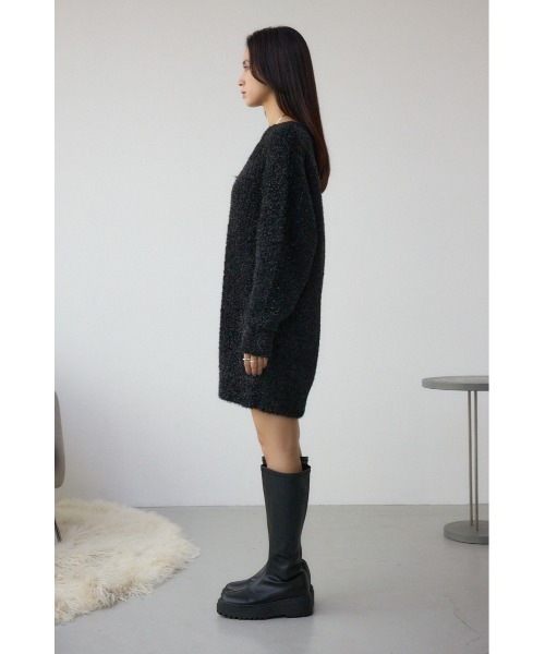 AZUL by moussy(アズールバイマウジー)の「【身長/骨格別着用画像あり】ラメシャギーニットワンピース 秋服 冬服 ニットトップス ミニワンピース チュニック(ワンピース・レディース・ブラック/ブラウン/レッド・FREE)」の9枚目の写真