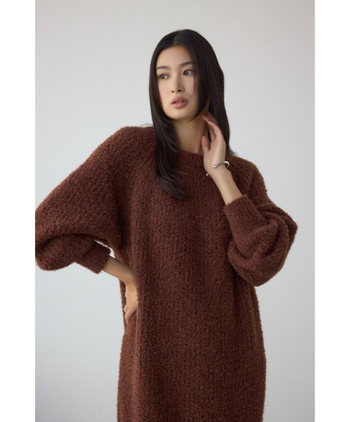 AZUL by moussy(アズールバイマウジー)の「【身長/骨格別着用画像あり】ラメシャギーニットワンピース 秋服 冬服 ニットトップス ミニワンピース チュニック(ワンピース・レディース・ブラック/ブラウン/レッド・FREE)」の16枚目の写真