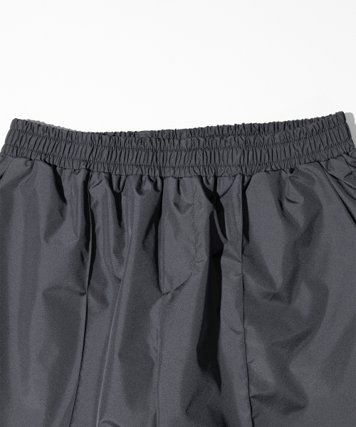 MASSNOUN(マスノウン)の「3レイヤースリットジッパーパンツ MFTTP001-DG(その他パンツ・レディース・その他・LARGE/MEDIUM)」の4枚目の写真
