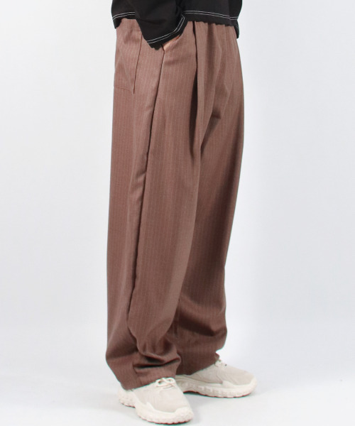DEMARC（ドゥマーク）の「M STRIPE CHICANO WIDE ONE-TUCK PANTS -Brown（スラックス・メンズ・その他・MEDIUM/LARGE）」の6枚目の写真