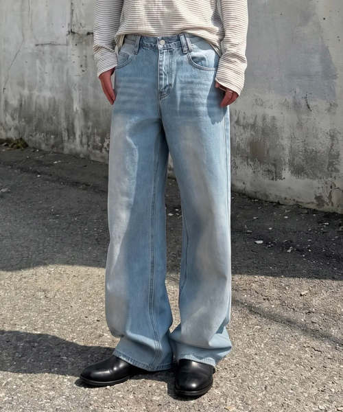 DECET(デケト)の「Mid Rise Wide Jeans DCPT027LightBlueCenter(デニムパンツ・レディース・その他・34/32/30/26/28)」の14枚目の写真