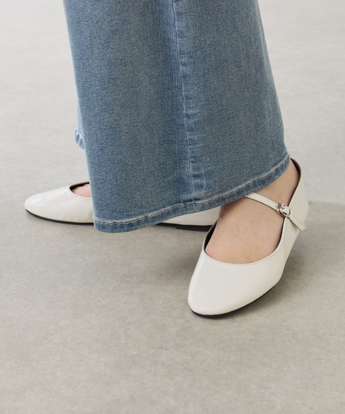 COLLAGE GALLARDAGALANTE（コラージュガリャルダガランテ）の「PAPILLONNER/メリージェーン（パンプス・レディース・ブラック/ホワイト・M/L/S）」の5枚目の写真