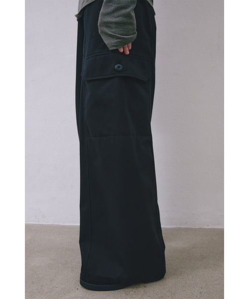 MIDNLOW(ミッドアンドロー)の「Big Pocket Wide Pants (Black)(その他パンツ・レディース・その他・FREE)」の2枚目の写真
