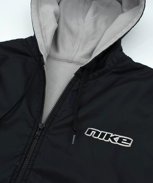 NIKE（ナイキ）の「【USED】Y2K NIKE リバーシブル ナイロン トラックジャケット（ナイロンジャケット・メンズ・ブラック・LARGE）」の2枚目の写真