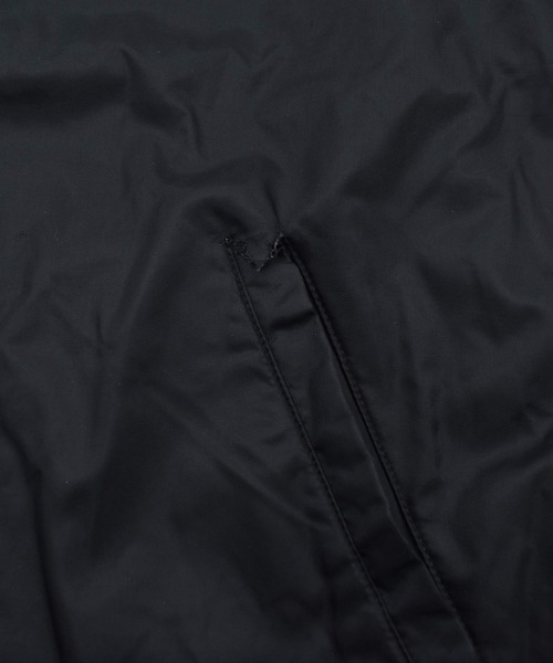 NIKE（ナイキ）の「【USED】Y2K NIKE リバーシブル ナイロン トラックジャケット（ナイロンジャケット・メンズ・ブラック・LARGE）」の5枚目の写真